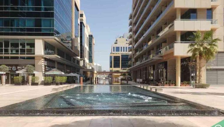 Dubai Commercial Property Booms: Q3 2025 Sales Hit AED 30.38B, Led by Business Bay & JLT