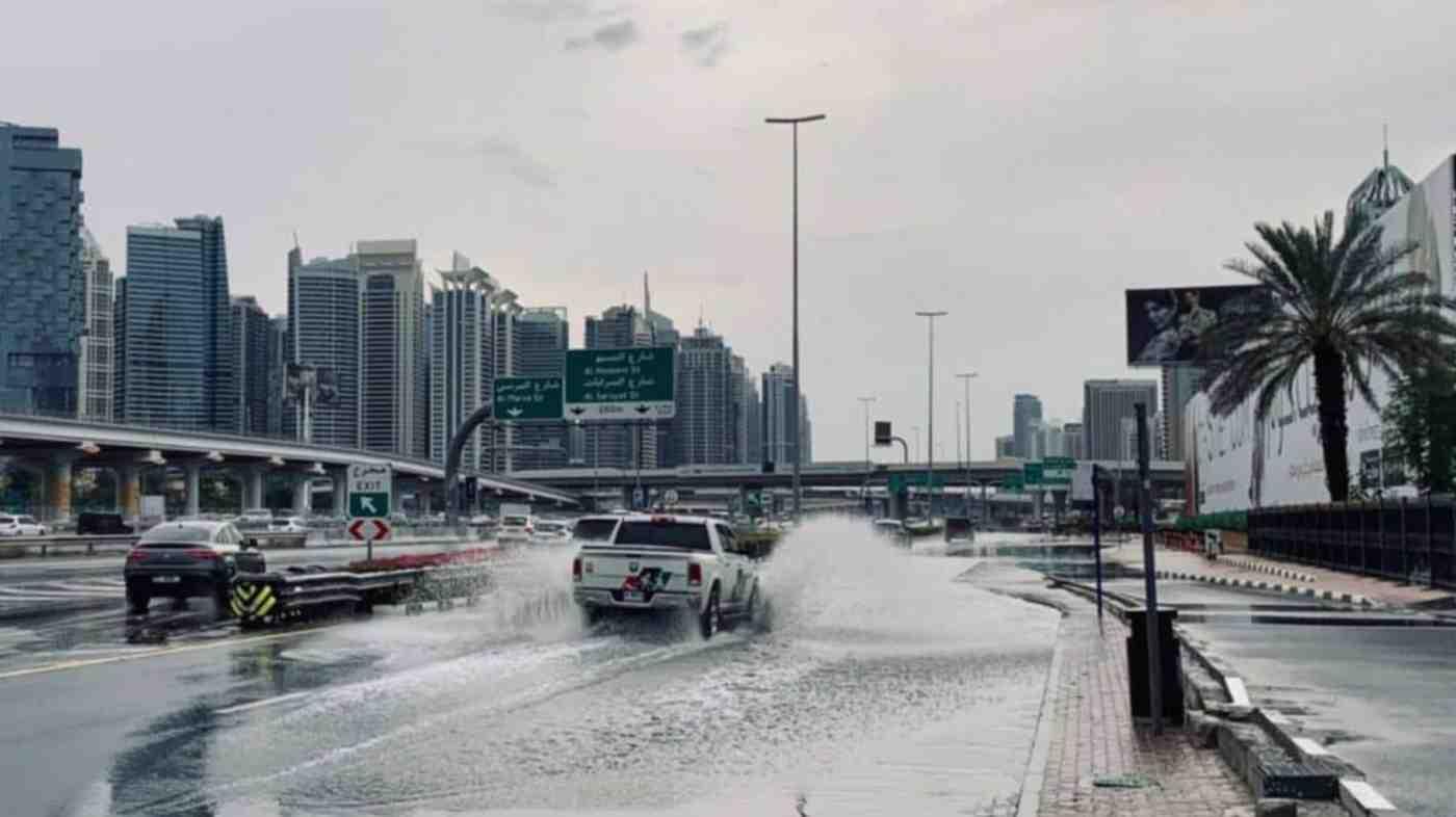 Dubai Weather Alert: Rain, Thunderstorms & Strong Winds Forecast Until Friday