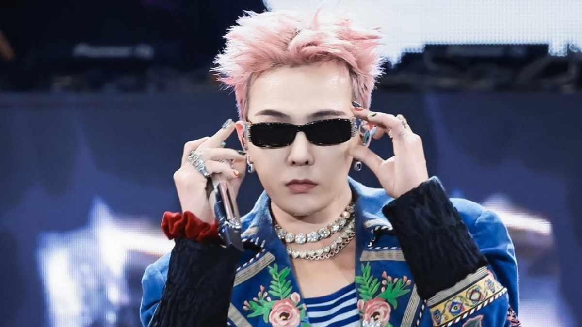Global Sensation G-Dragon Headlines Electrifying Krazy Super Concert in Dubai Debut
