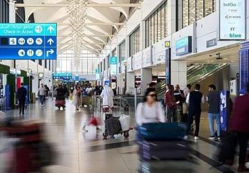 UAE Flights Run With Delays as Foreign Airlines Stagger Their Return