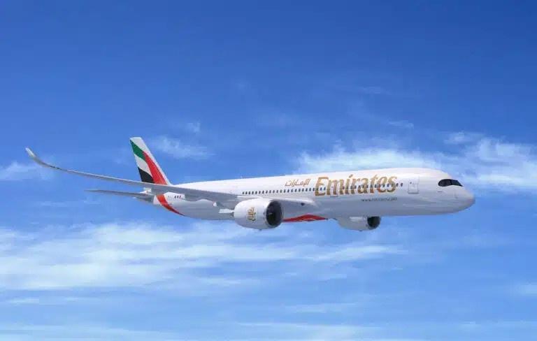 Emirates Signs Major $3.4 Billion Agreement for 8 Additional Airbus A350-900s at Dubai Airsho
