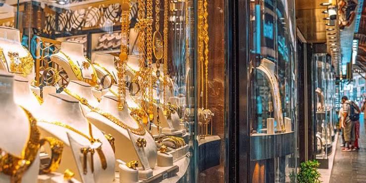 Dubai Gold Prices Climb Again as Geopolitical Jitters Push Investors Toward Safe Havens