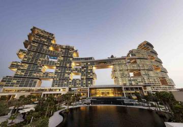 Major Refresh: Atlantis Dubai Closes Seven Restaurants for Renovation and Seasonal Changes