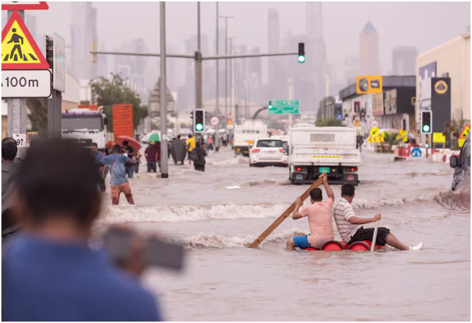 Dubai Residents Remain Powerless and Waterless Days After Devastating Floods