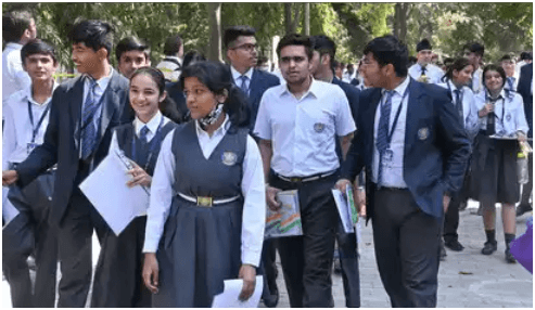 UAE Students Achieve Perfect Pass Rate Following ICSE and ISC Results, Surpassing Global Norms