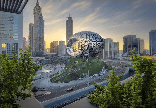 Dubai AI Training: World's Largest Initiative for Prompter Engineering